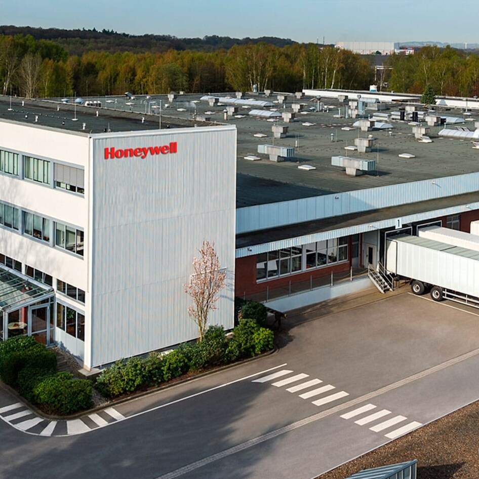 honeywell-building-946.png